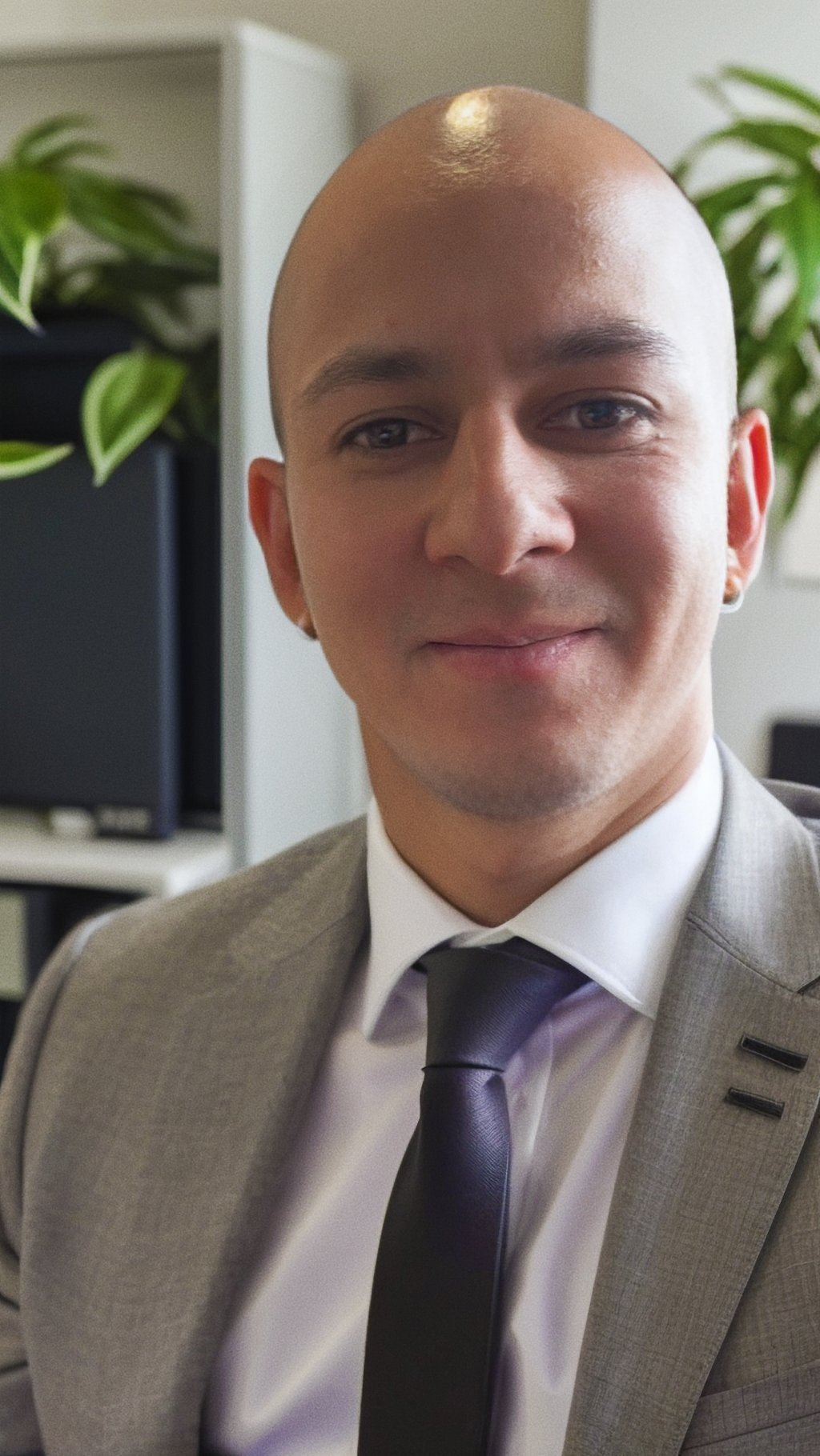 Retrato del Encargado de Clientes y Modernización Sergio Villalobos Labraña